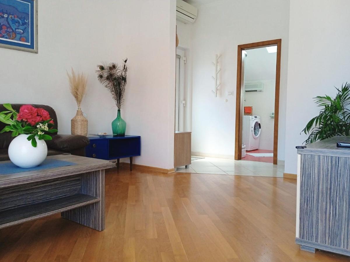 Karoma Sunroof Apartment Млини Екстериор снимка
