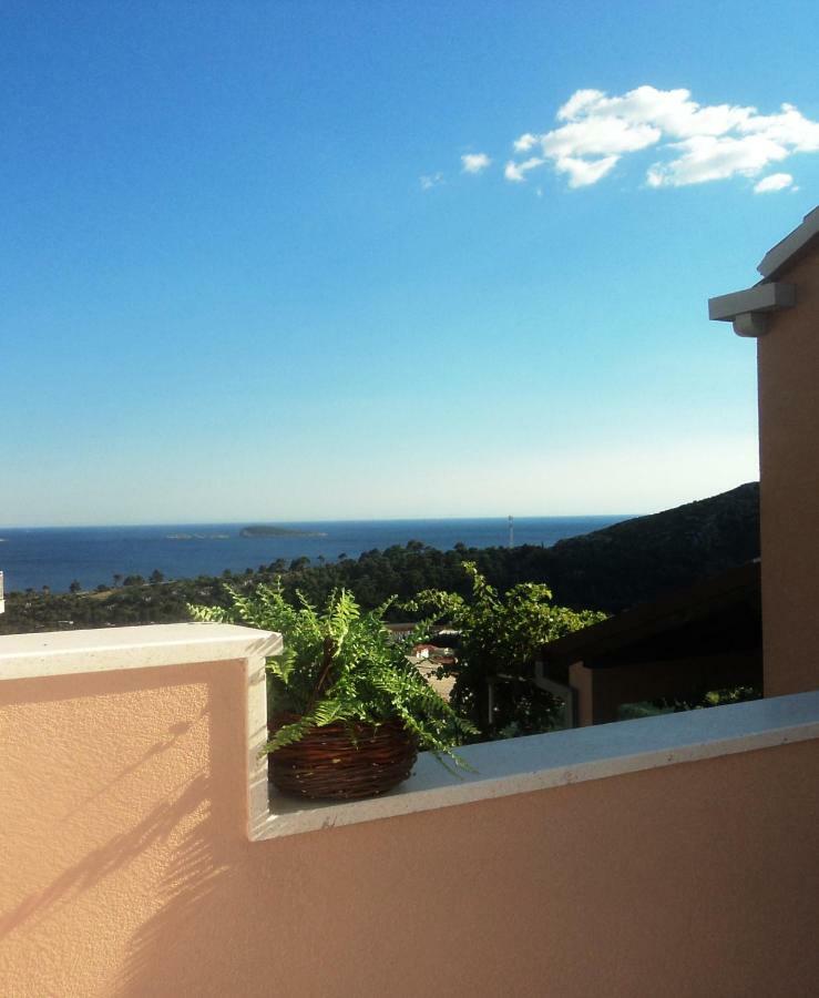 Karoma Sunroof Apartment Млини Екстериор снимка